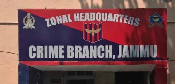Raids continued by CB Jammu in fake Contractors cards;  Kingpin among 03 more arrested